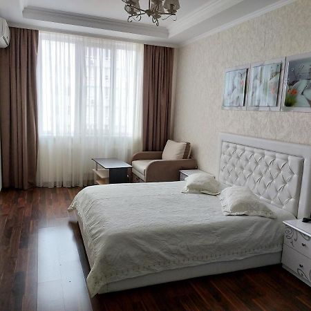 Apartamento Альтаир1 Odesa Exterior foto